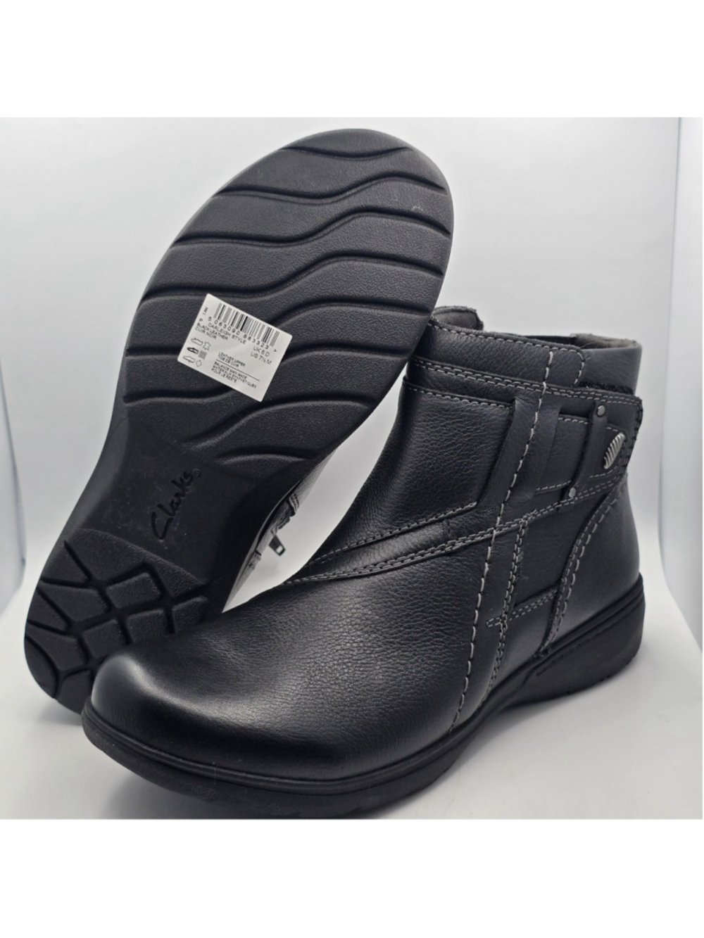 Women's Clarks Black Leather Ankle Booties Size 7.5 - Picture 5 of 10